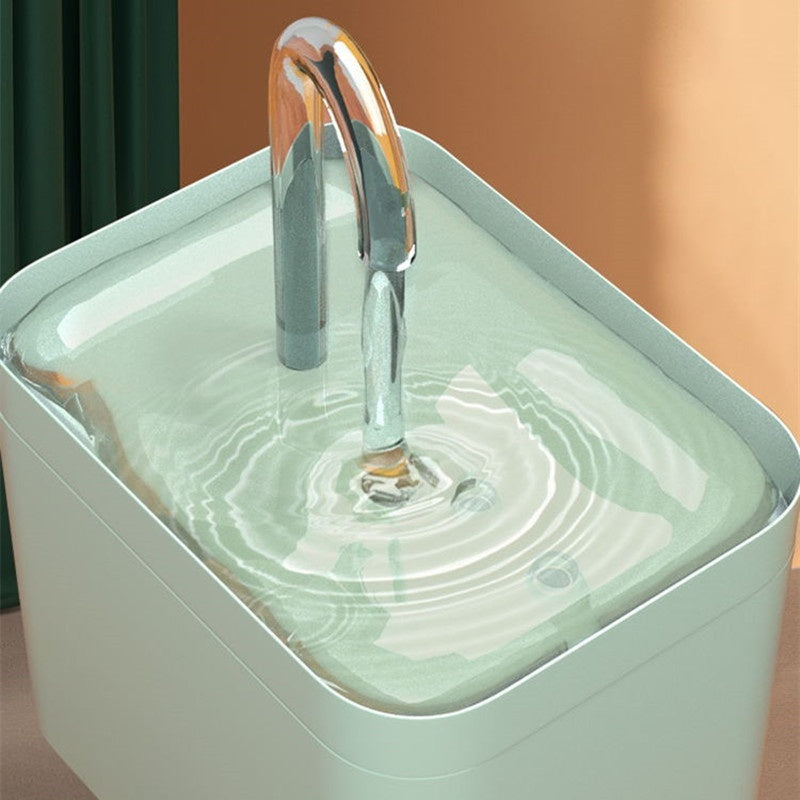 Intelligent Circulation Pet Fountain – Hydration Made Easy!